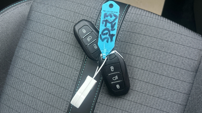 Peugeot 208 1.2 PureTech 100 Allure Premium + 5dr Petrol Hatchback